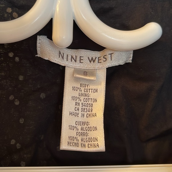 BNWT eyelet black, Nine West, button down shirt. Size8 - Picture 3 of 4